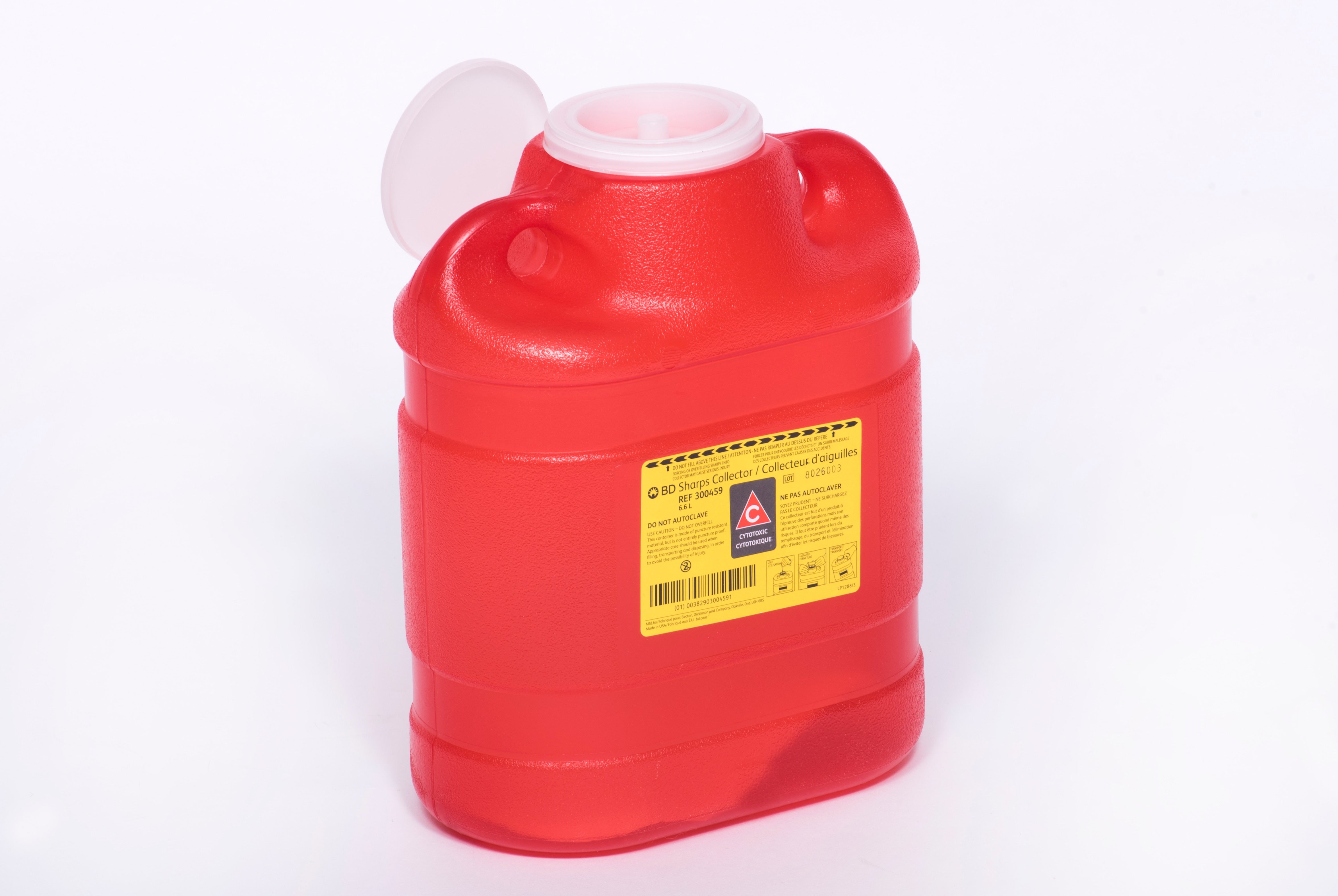 BD Chemotherapy Single-Piece Sharps Container; 6.6 L, Red, Plug cap