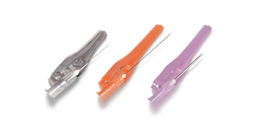 Actual supplier photograph of Sol-Millennium Safety Needle product family; selected gauge and selling pack specified in listing.